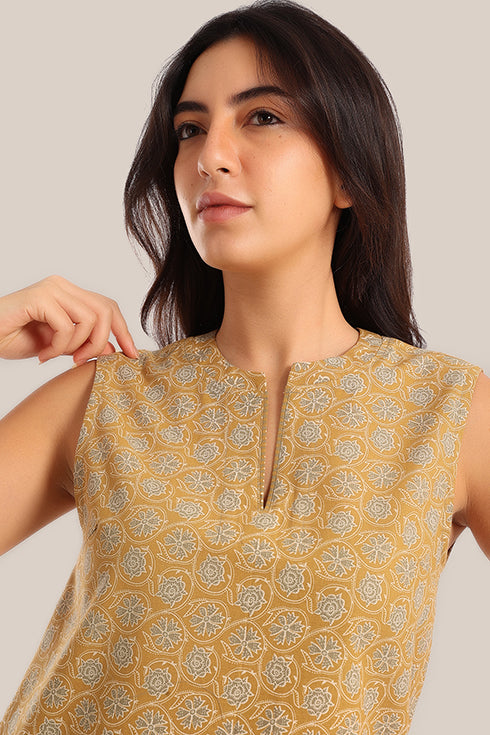 Sleeveless floral printed cotton top